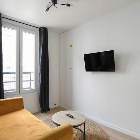 Bright Modern Menilmontant Holiday home *